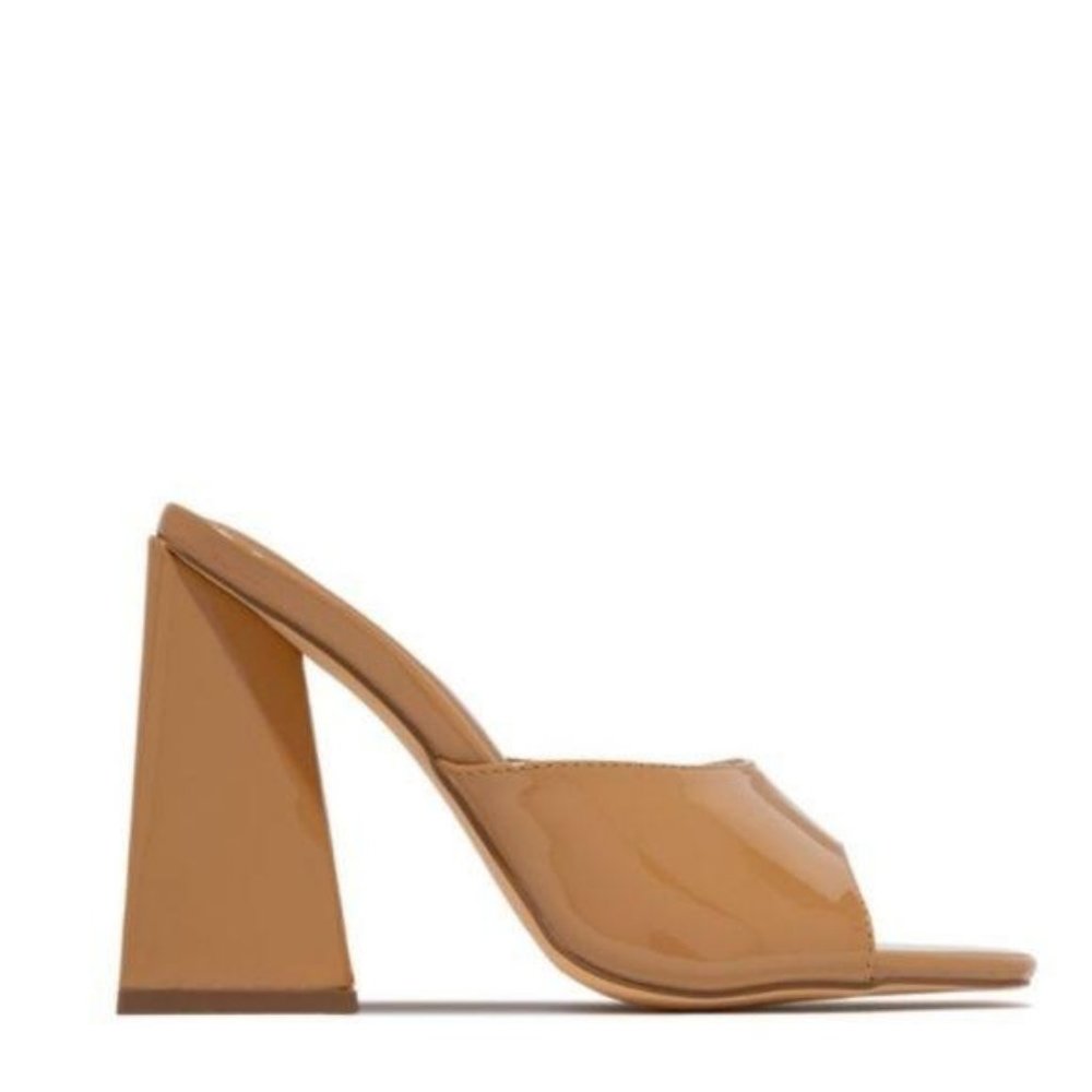 Square Toe Triangle Heel Mules in Honey - Picture 3 of 4